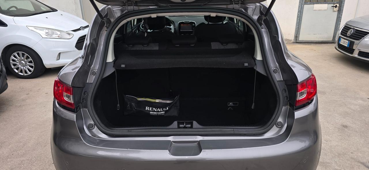 Renault Clio dCi 8V 90CV EDC Start&Stop 5 porte Energy Intens