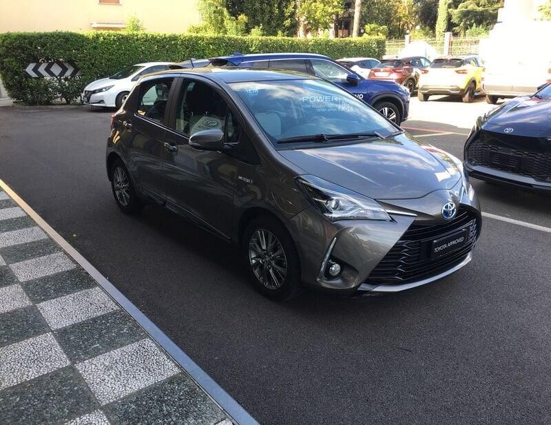 Toyota Yaris 1.5 Hybrid 5 porte Active