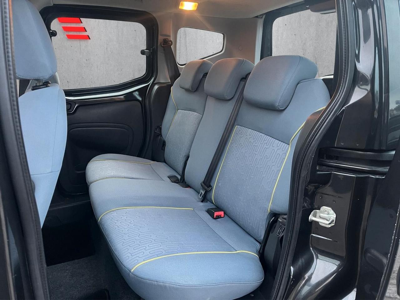 Peugeot Bipper Tepee 1.4 HDi 70CV Outdoor