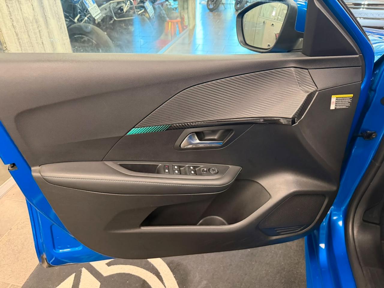 Peugeot 208 BlueHDi 100 Stop&Start 5 porte Allure