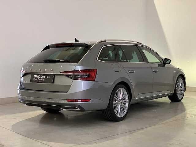 SKODA Superb 2.0 TDI EVO 190 CV SCR DSG Wagon Laurin&Klement