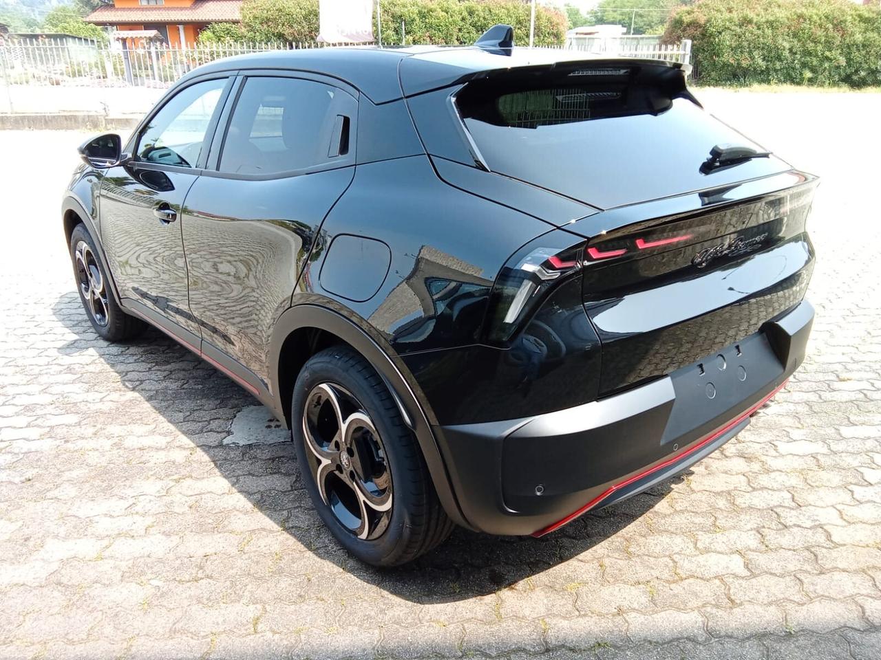 Alfa Romeo Junior 1.2 136 CV Hybrid eDCT6 Speciale
