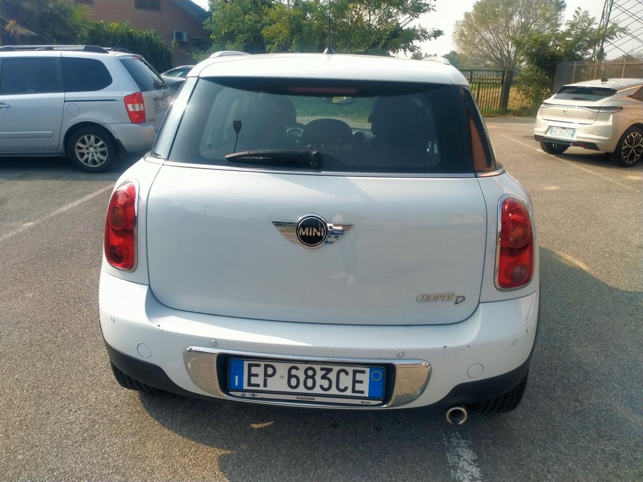 Mini Cooper Countryman 2.0 D Automatica