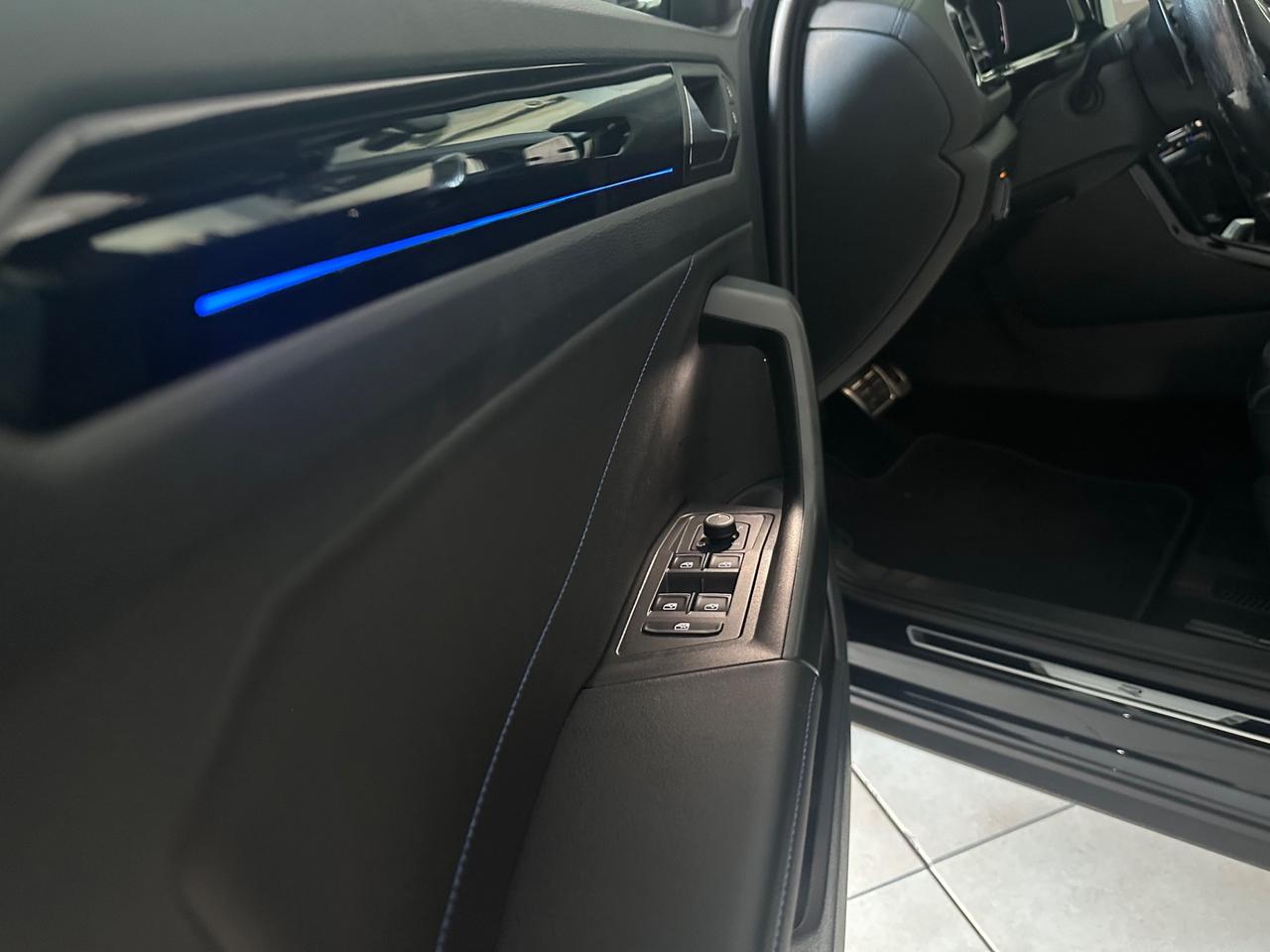 Volkswagen T-Roc R 2.0 TSI DSG 4MOTION BlueMotion Technology