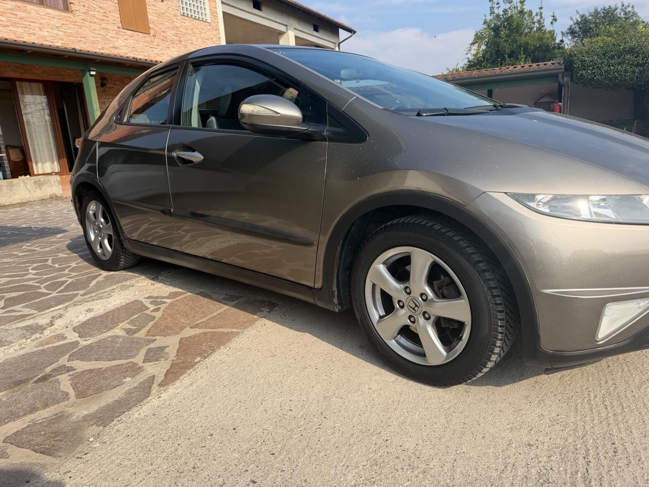 Honda Civic 1.4 i-DSi 5p. Sport neopatentato
