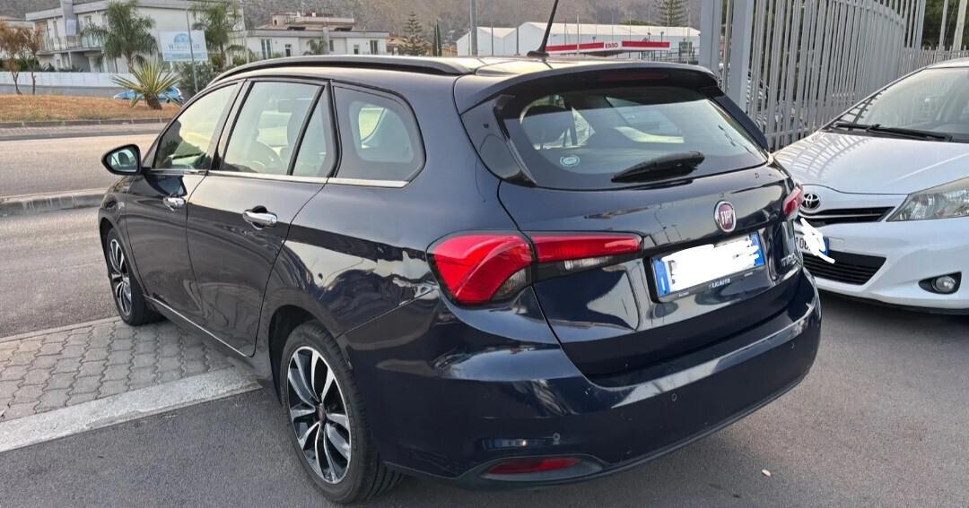 Fiat Tipo 1.6 Mjt S&S SW design