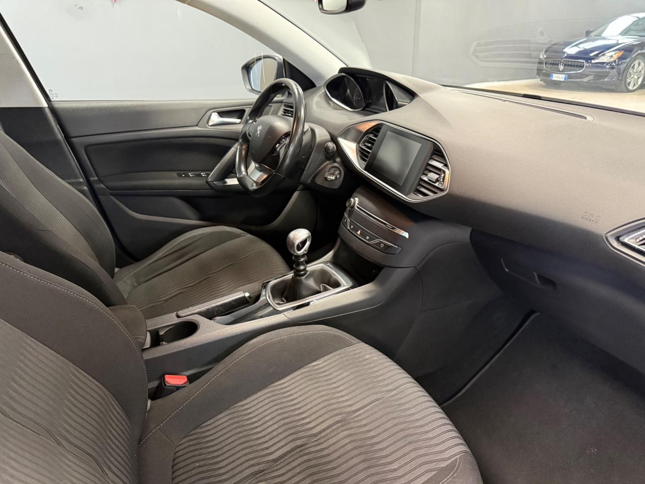 Peugeot 308 1.6 e-HDi 115 CV Stop&Start SW Business