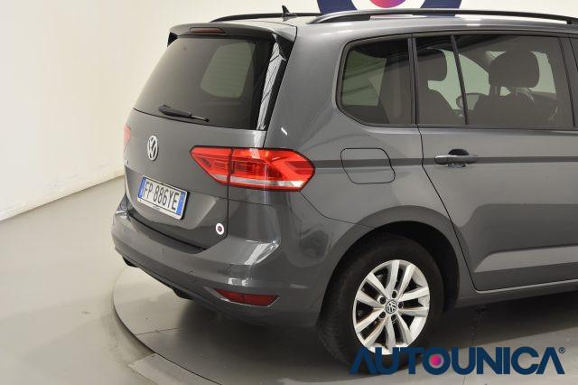 VOLKSWAGEN Touran 1.6 TDI 115CV DSG 7 POSTI BMT BUSINESS NAVI