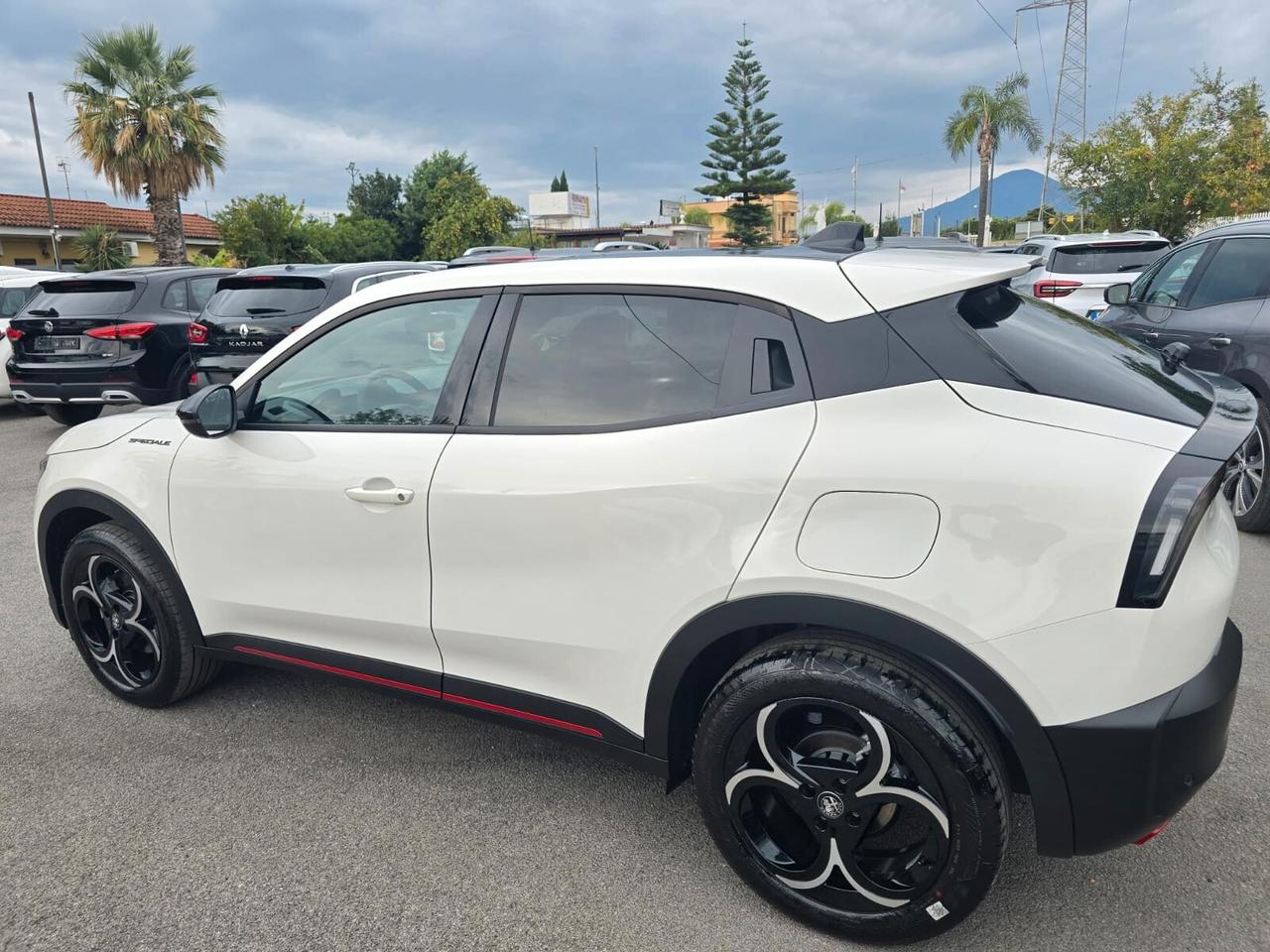 ALFA JUNIOR 1.2 136CV EDCT6 HYBRID SPECIALE