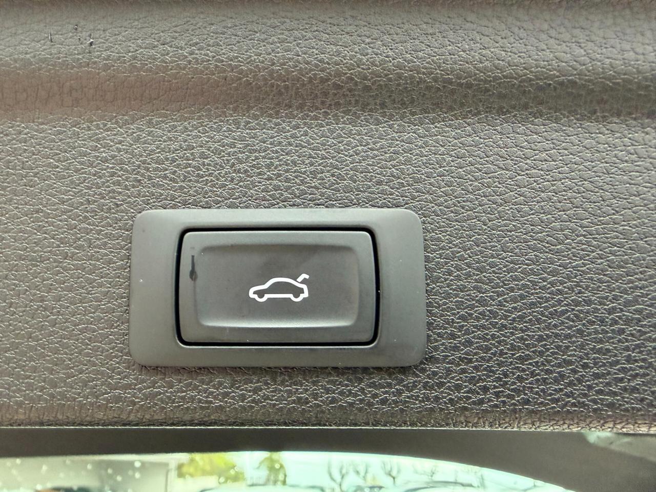 Audi Q3 SB 35 2.0 TDI 150 cv. S Tronic LINE EDITION