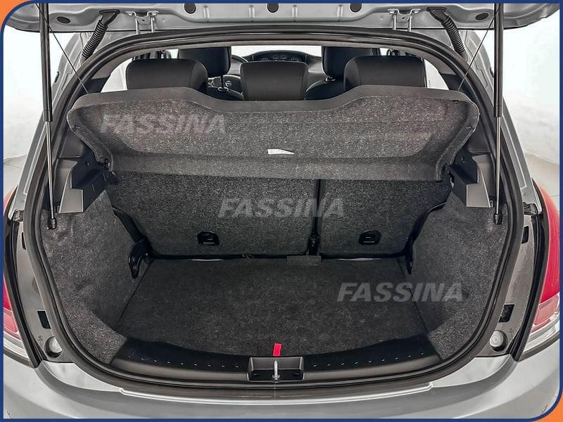 Lancia Ypsilon Ypsilon 1.0 FireFly 5 porte S&S Hybrid Platino