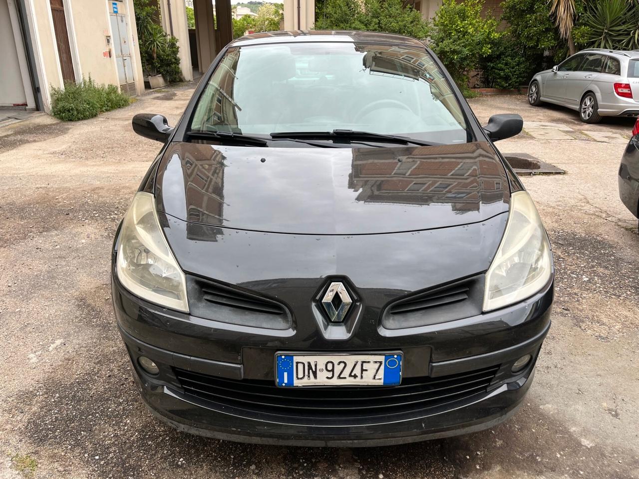 Renault Clio 1.2 16V 5 porte