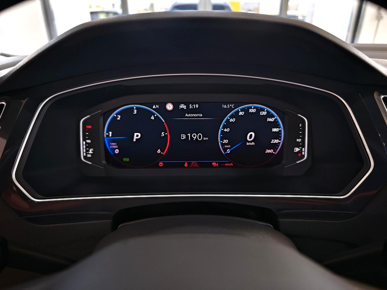 VW Tiguan 2.0 TDI 150cv DSG R-Line Black Pack 2024