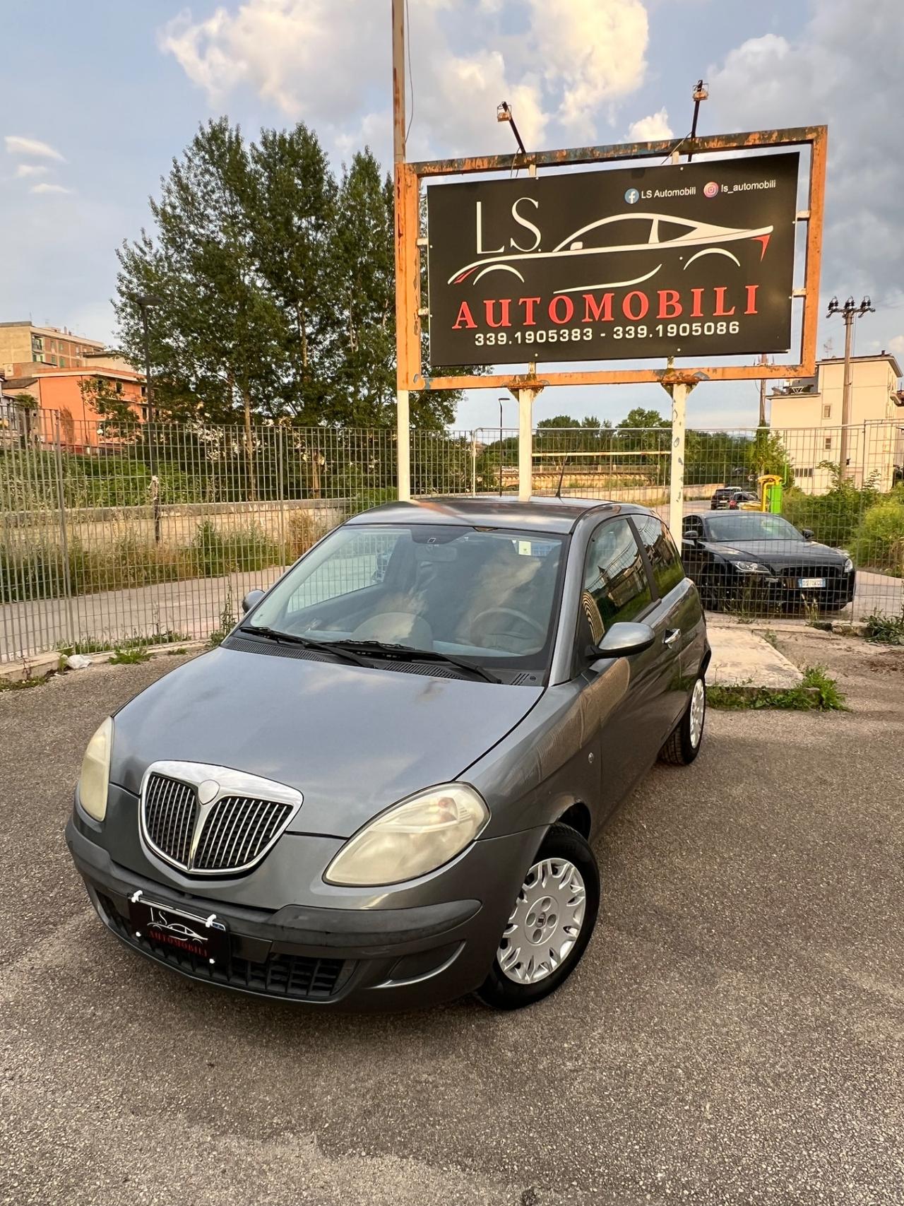 Lancia Ypsilon 1.3 Multijet 16V Platino