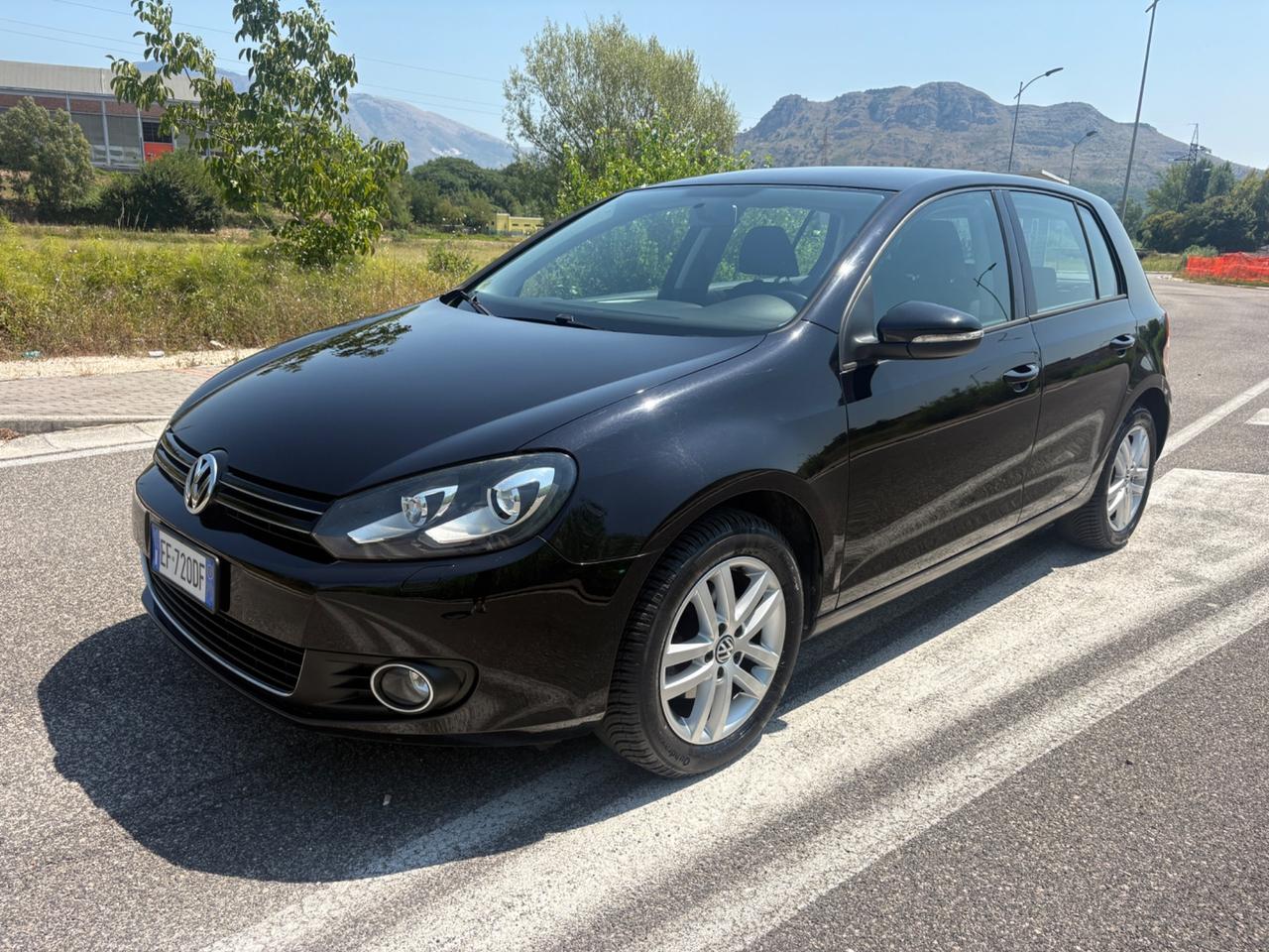 Volkswagen Golf 1.6 TDI105CV*AUTOM*XENO*HIGHLINE