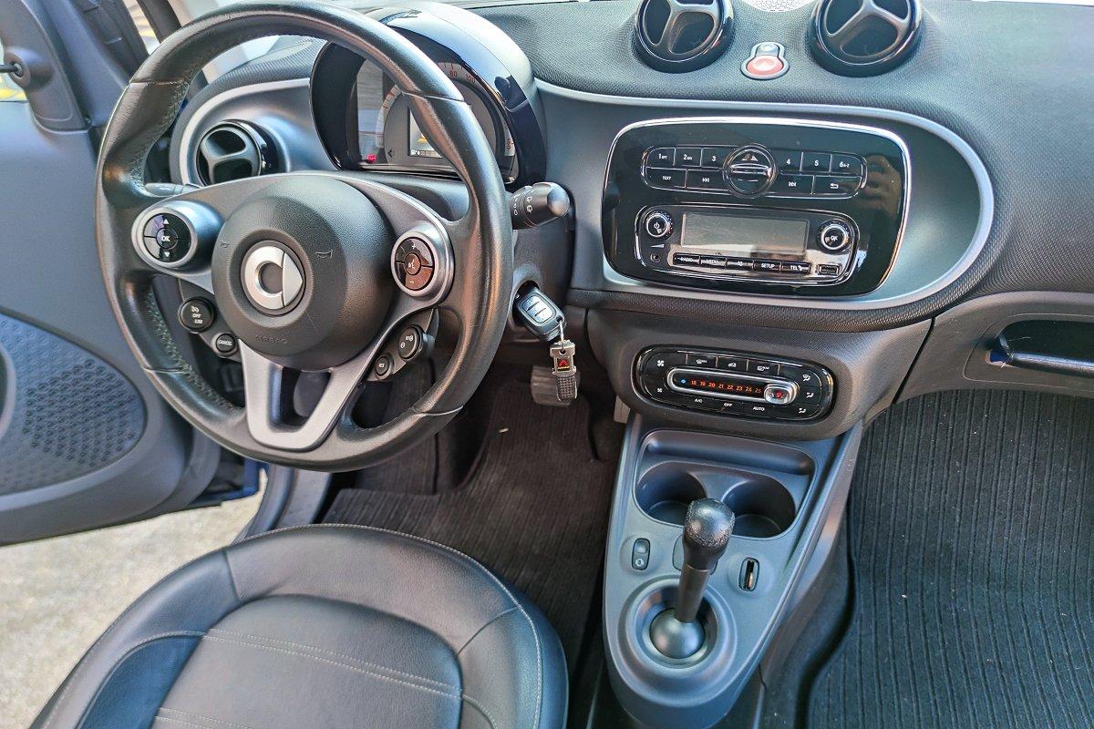 SMART fortwo 90 0.9 Turbo twinamic Radical