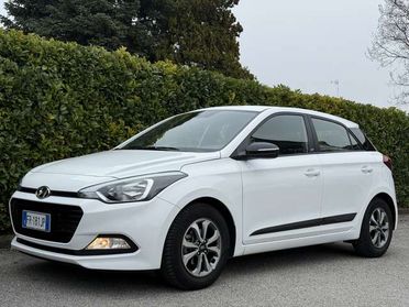 Hyundai i20 i20 II 2015 5p 1.2 Classic 84cv