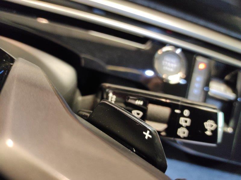 PEUGEOT 5008 3ª serie - 5008 Hybrid 145 e-DCS6 Allure