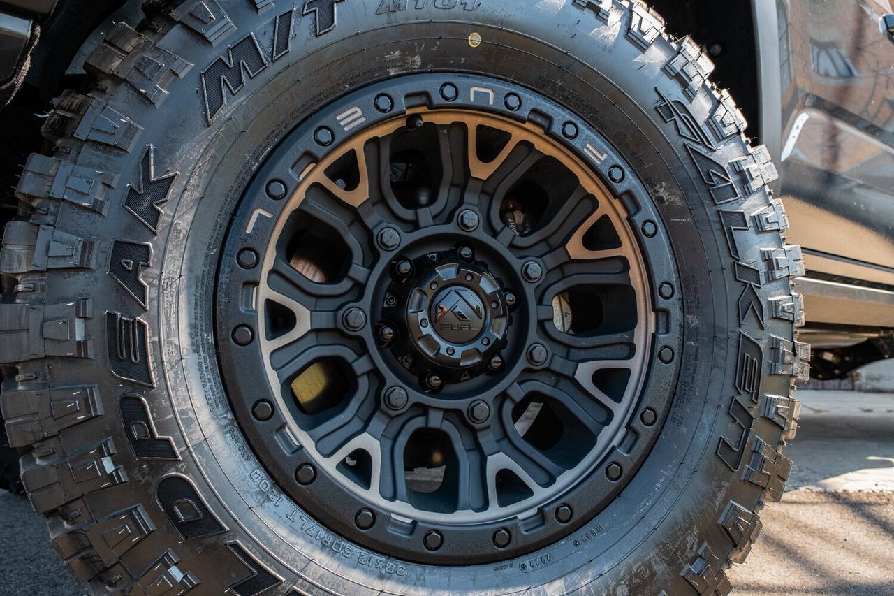 Toyota Tacoma LIMITED 2.4 i-Force HYBRID 4x4 THUNDERSTORM