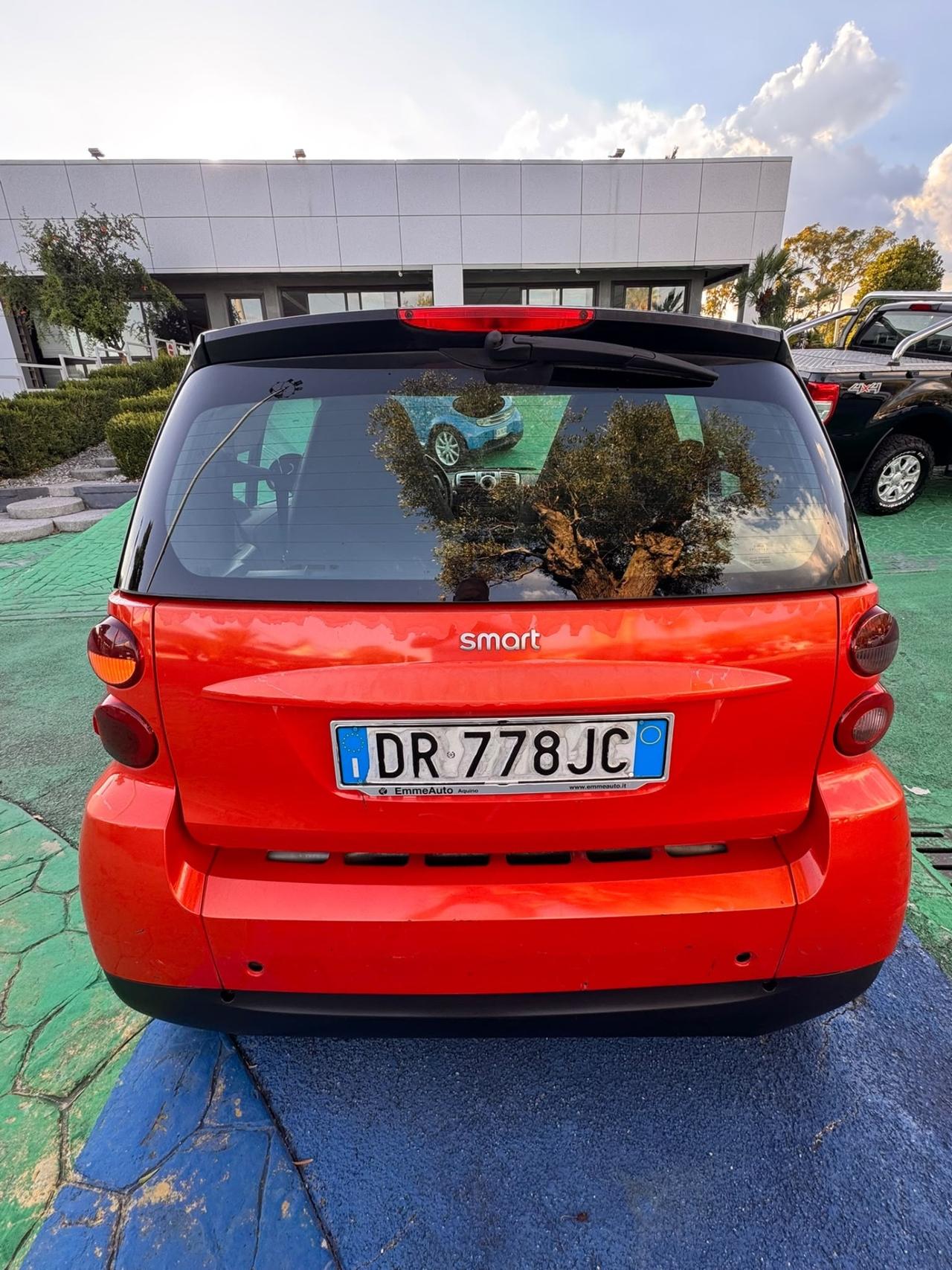 Smart ForTwo 1000 52 kW coupe limited one