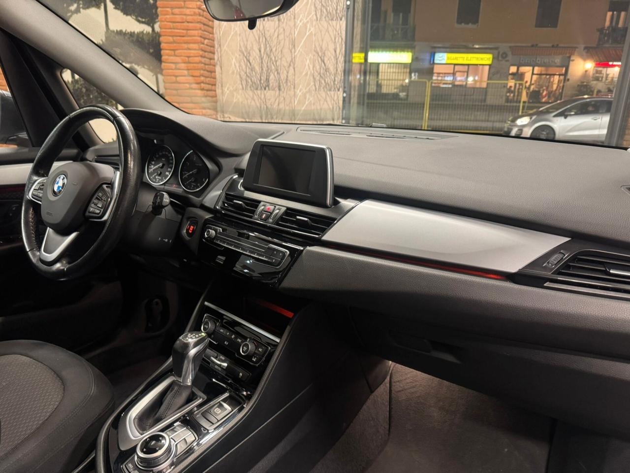 Bmw Serie 2 Active Tourer 220d xDrive aut.