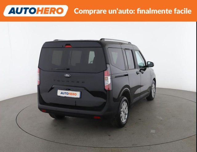 FORD Tourneo Courier 1.0 EcoBoost Titanium