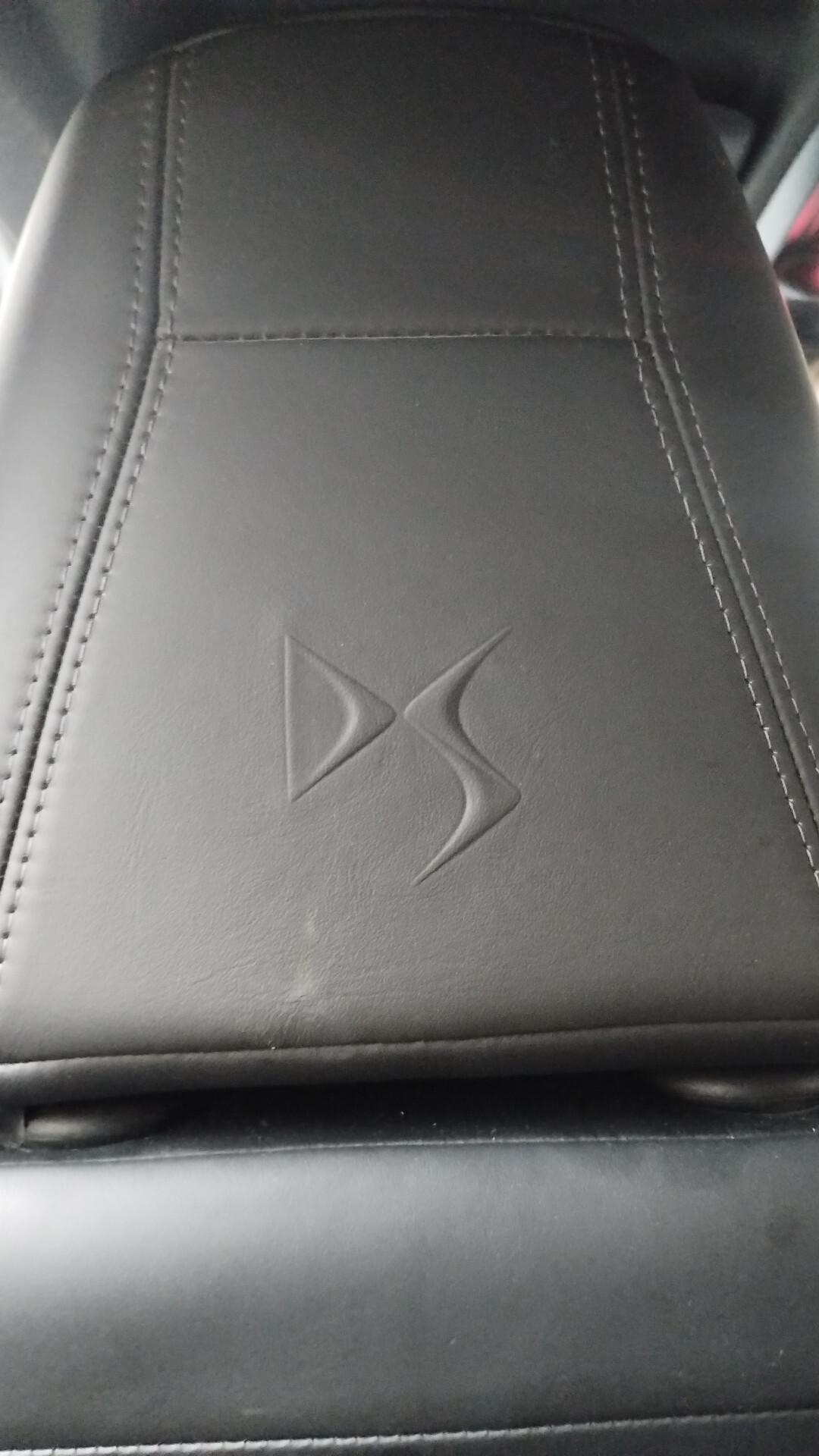 Ds DS3 3 Crossback BlueHDi 130 aut. Performance Line