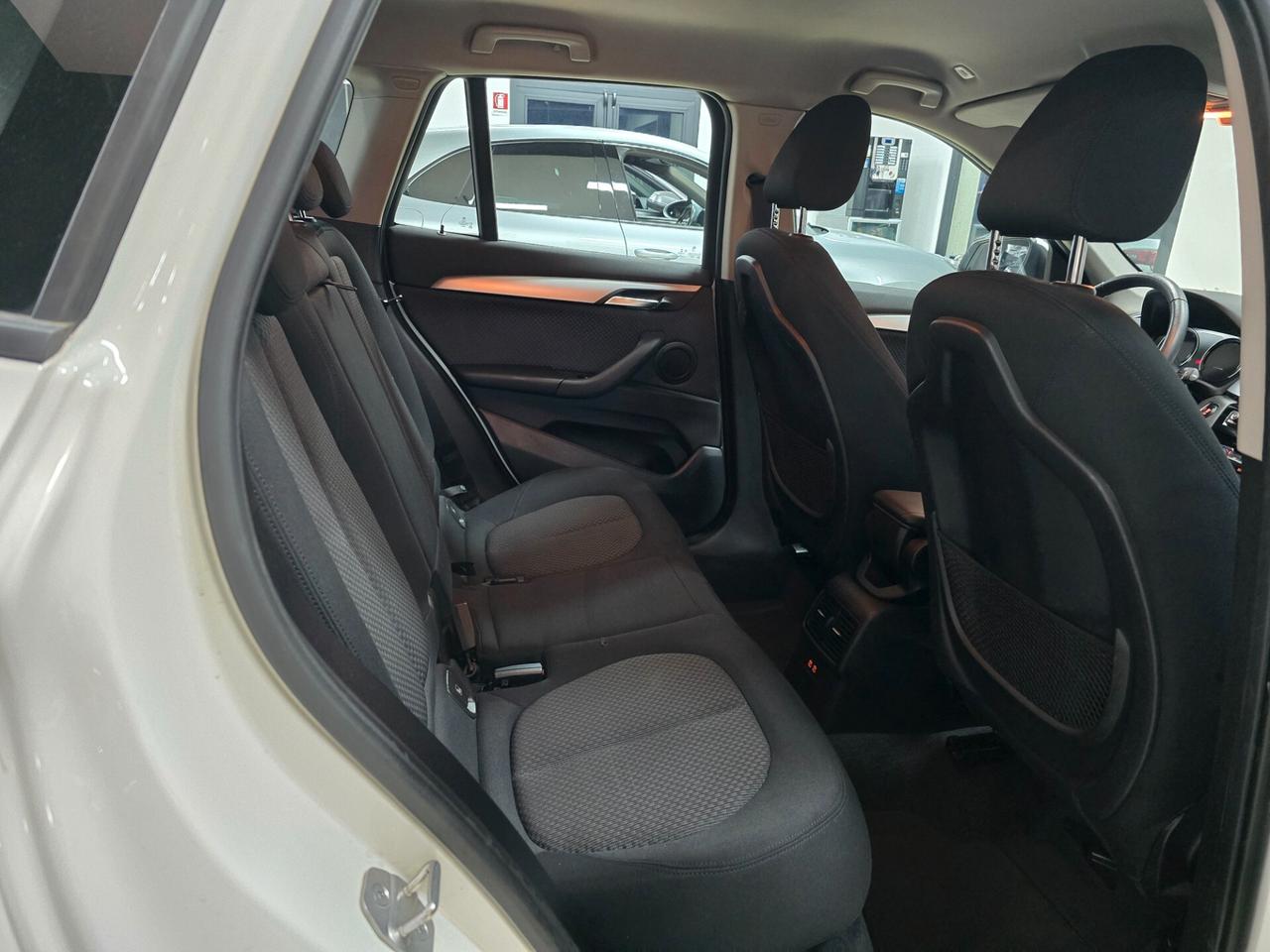 Bmw X1 sDrive18d Advantage