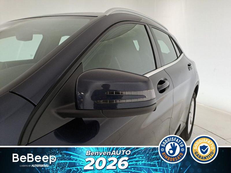 Mercedes-Benz GLA 200 D SPORT 4MATIC AUTO