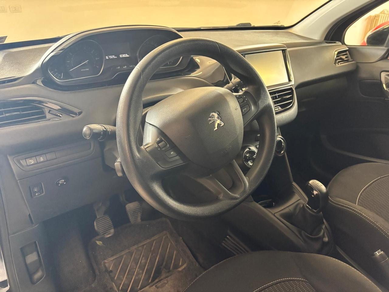 PEUGEOT 208 ANNO 2017 BZ GPL ADATTA NEOPATENTATI KM 167 MILA