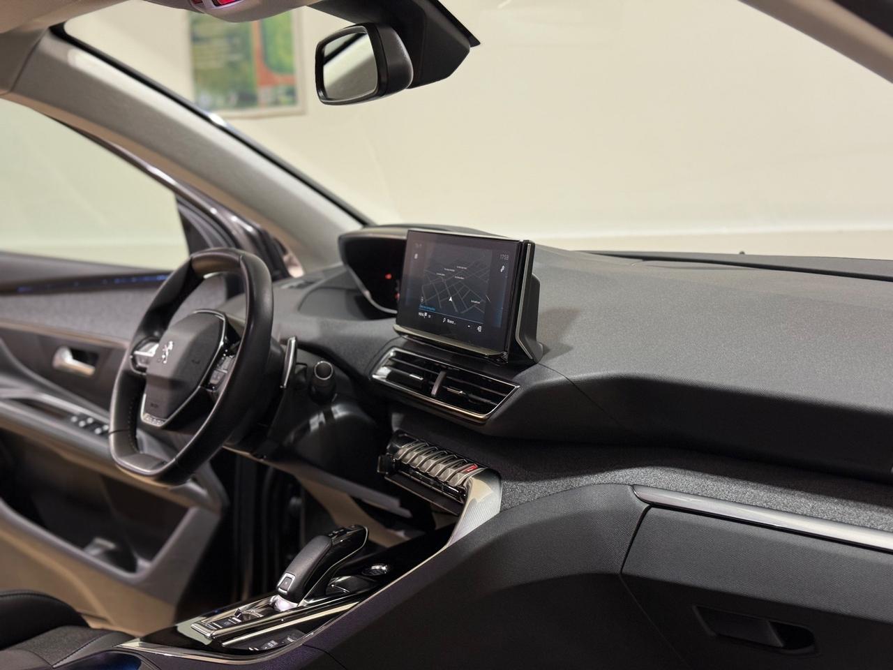 Peugeot 3008 BlueHDi 130 S&S EAT8 Allure Pack