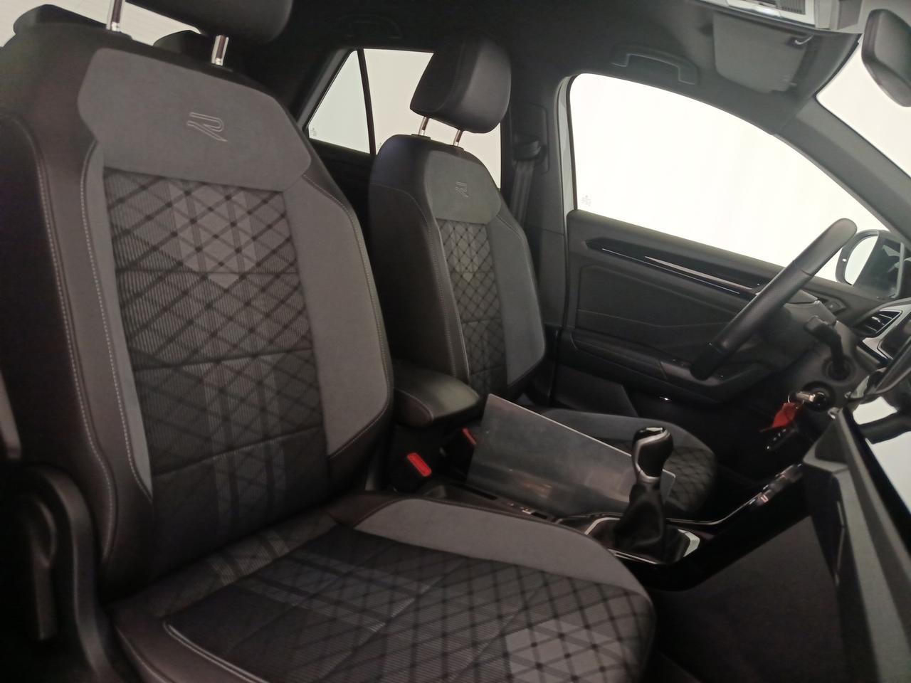 VOLKSWAGEN T-Roc - T-Roc 1.0 TSI R-Line