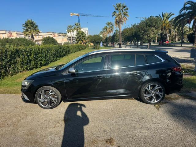 RENAULT Megane Mégane Sporter dCi 165 CV EDC GT 4Control