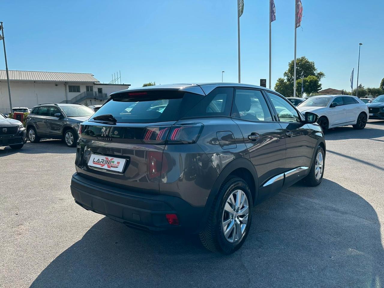 Peugeot 3008 BlueHDi 130 S&S EAT8 Allure