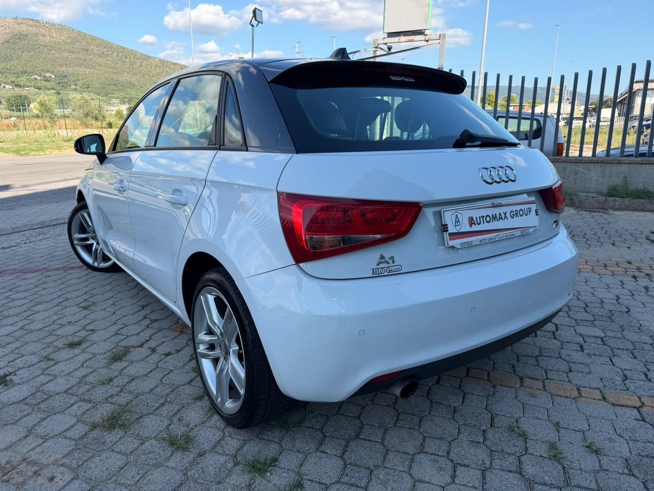 Audi A1 SPB 1.6 TDI ADMIRED