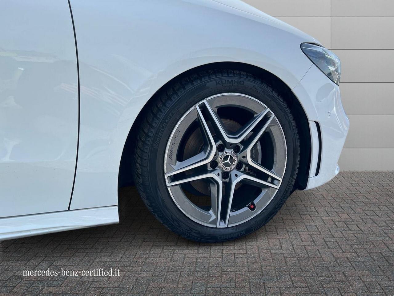 Mercedes-Benz B 180 d Premium auto