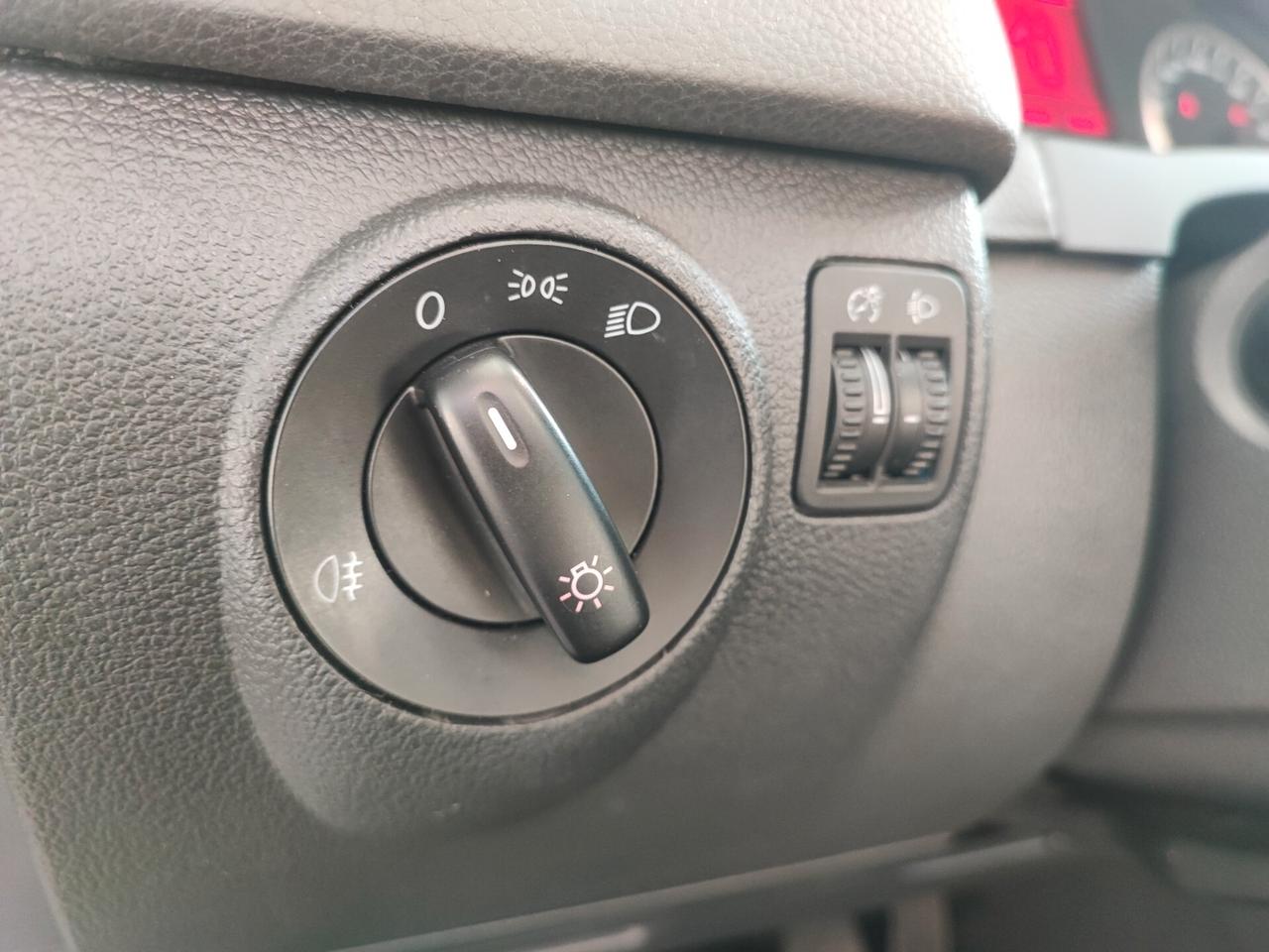 Volkswagen Tiguan 2.0 16V TDI DPF Sport & Style (18°)