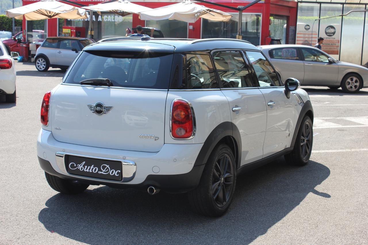 Mini Cooper D Countryman 1.6 ALL4 NAVY SENSORI