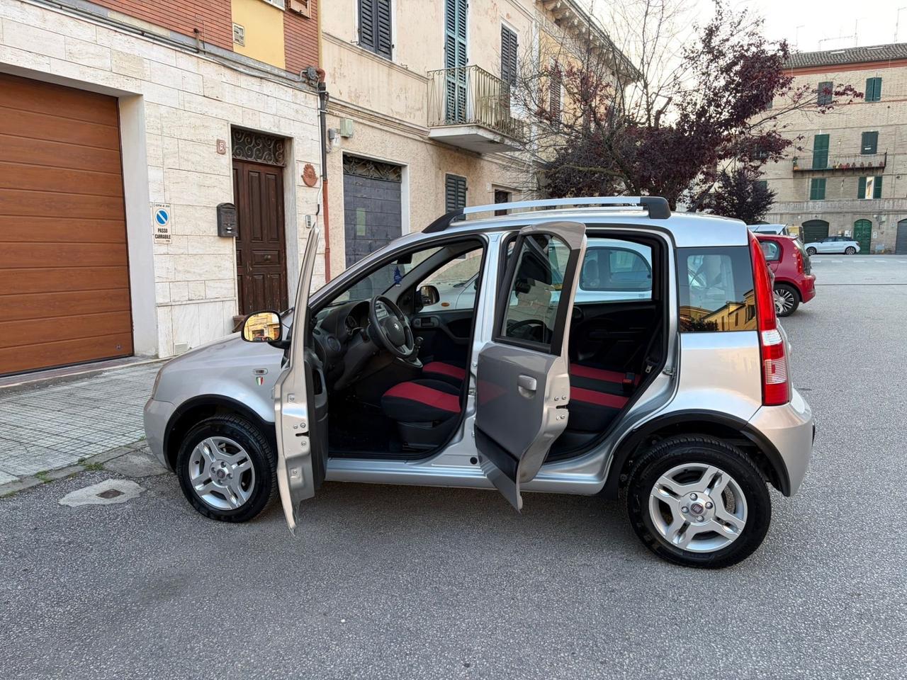 Fiat Panda 1.4 Climbing Natural Power anniversario
