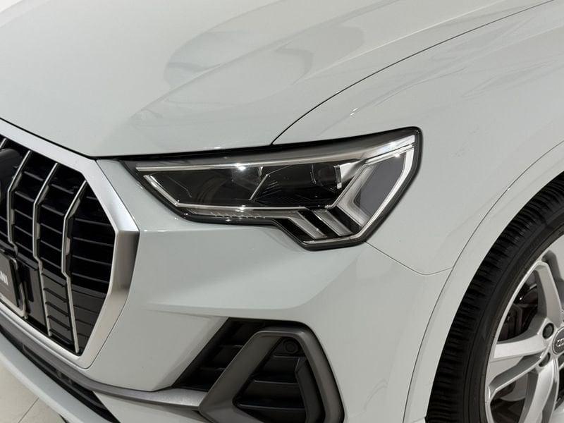 Audi Q3 40 TDI quattro S tronic S Line Edition