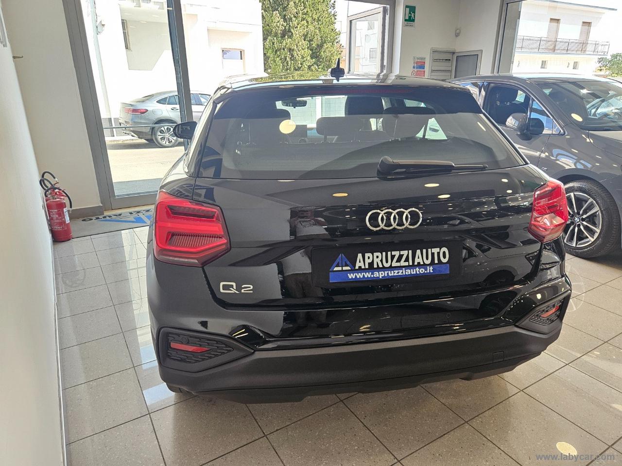AUDI Q2 30 TDI S tronic Business