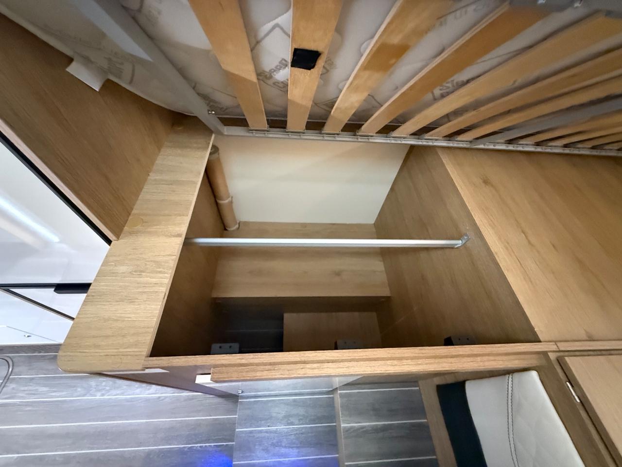 ROLLER TEAM ZEFFIRO 285 XT 6.99 5 POSTI OMOLOGATI