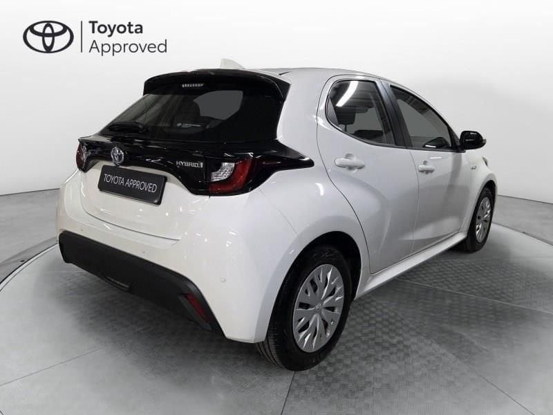 Toyota Yaris 4ª serie 1.5 Hybrid 5 porte Active