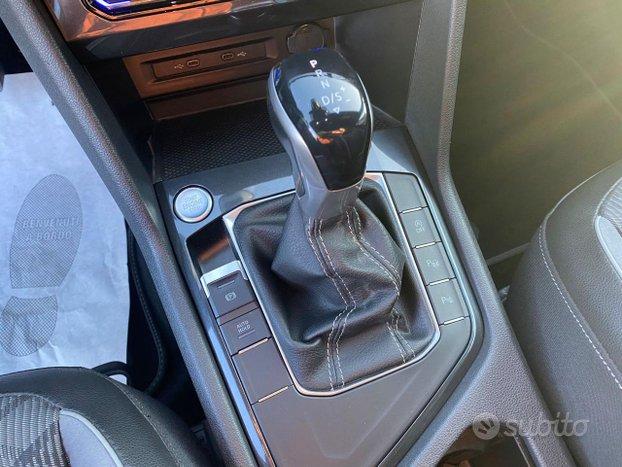VOLKSWAGEN Tiguan 2.0 TDI 150 CV DSG R-Line + MA