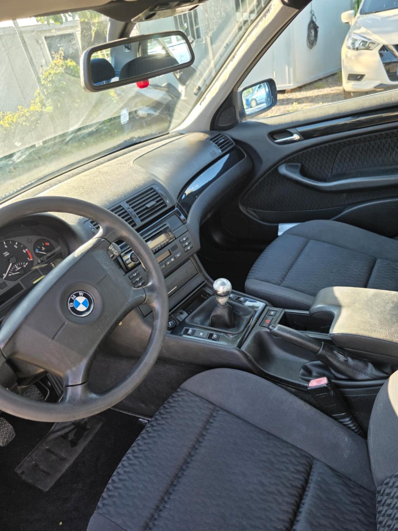 Bmw 323 323i cat 4 porte