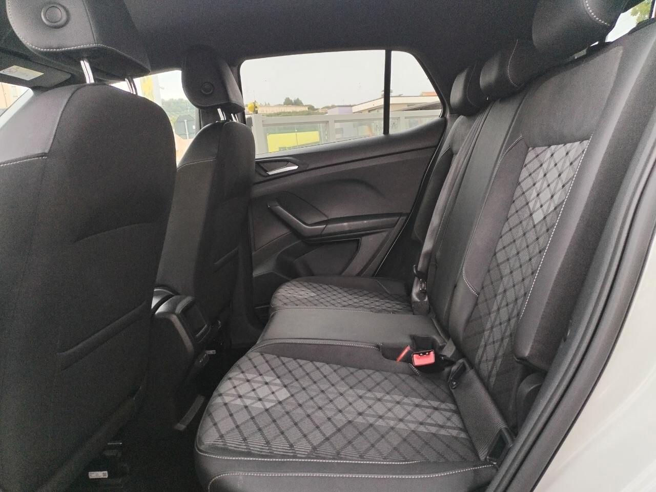 Volkswagen T-Cross 1.0 TSI 115 CV DSG R-Line