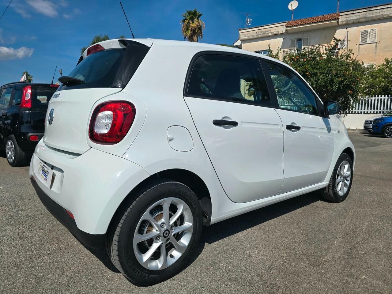 Smart ForFour 70 1.0 Passion
