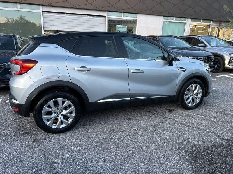 Renault Captur II 2019 1.6 E-Tech phev Intens 160cv auto my21