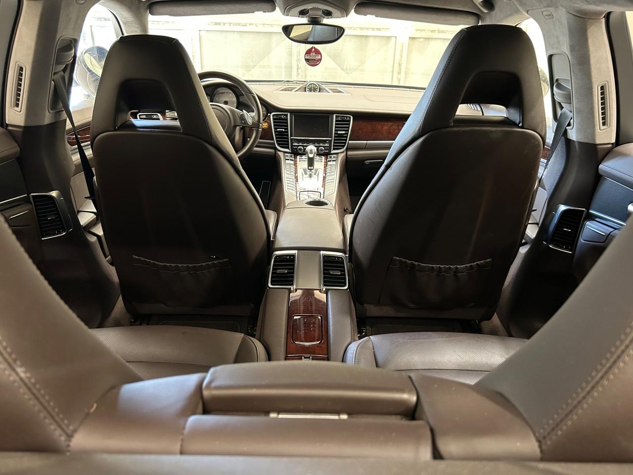Porsche Panamera 4s