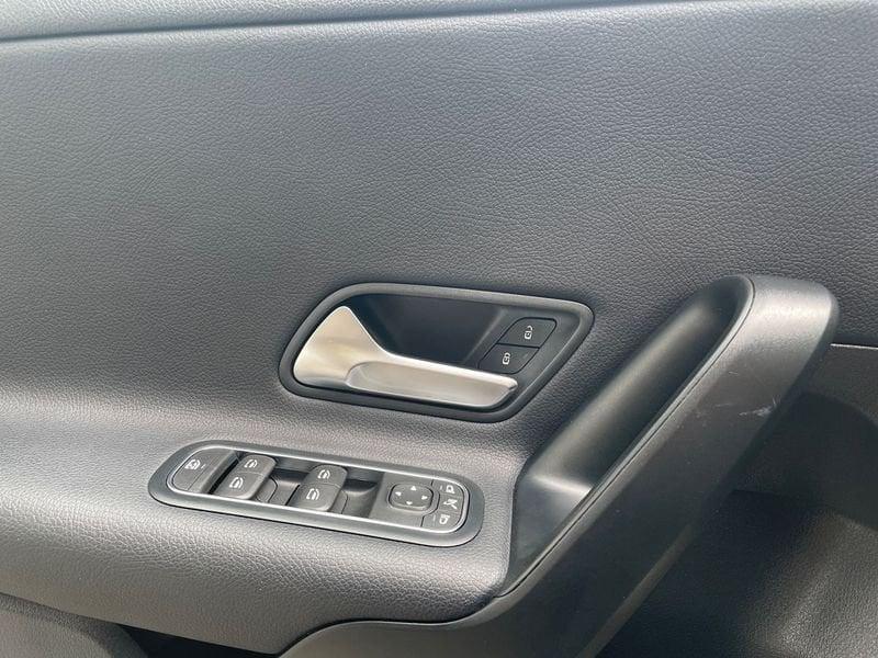 Mercedes-Benz Classe A A 180 d Business Extra auto